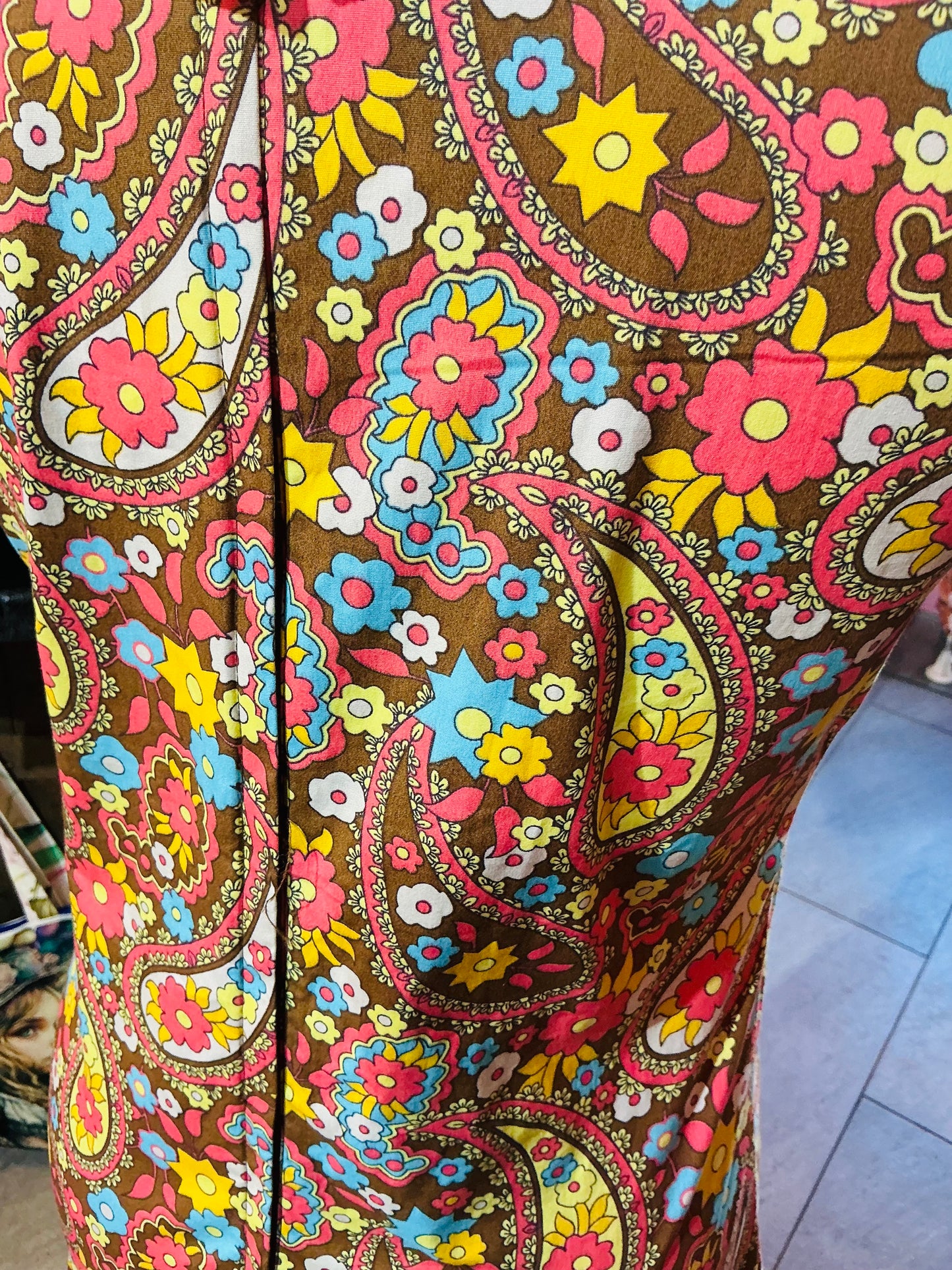 1960s Mod Style Madcap Retro Paisley Shift Dress