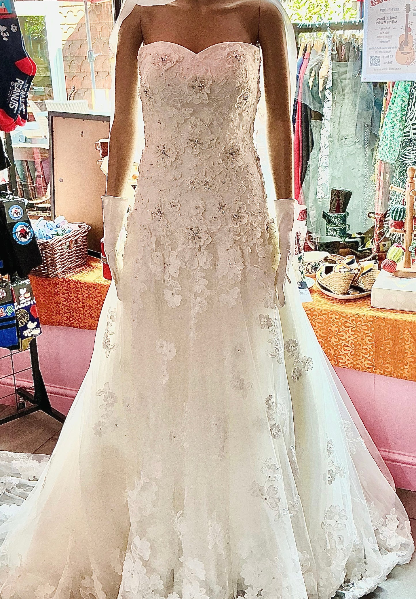 Diane Harbridge White Ivory Lace Wedding Dress