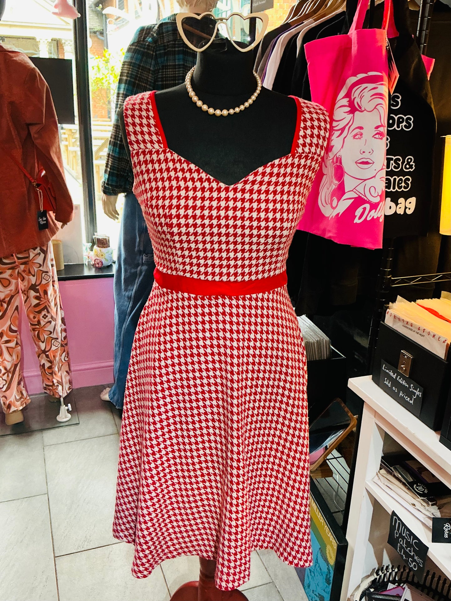 1950s Style Red and White Dogtooth Patterned Lindy Bop Dress