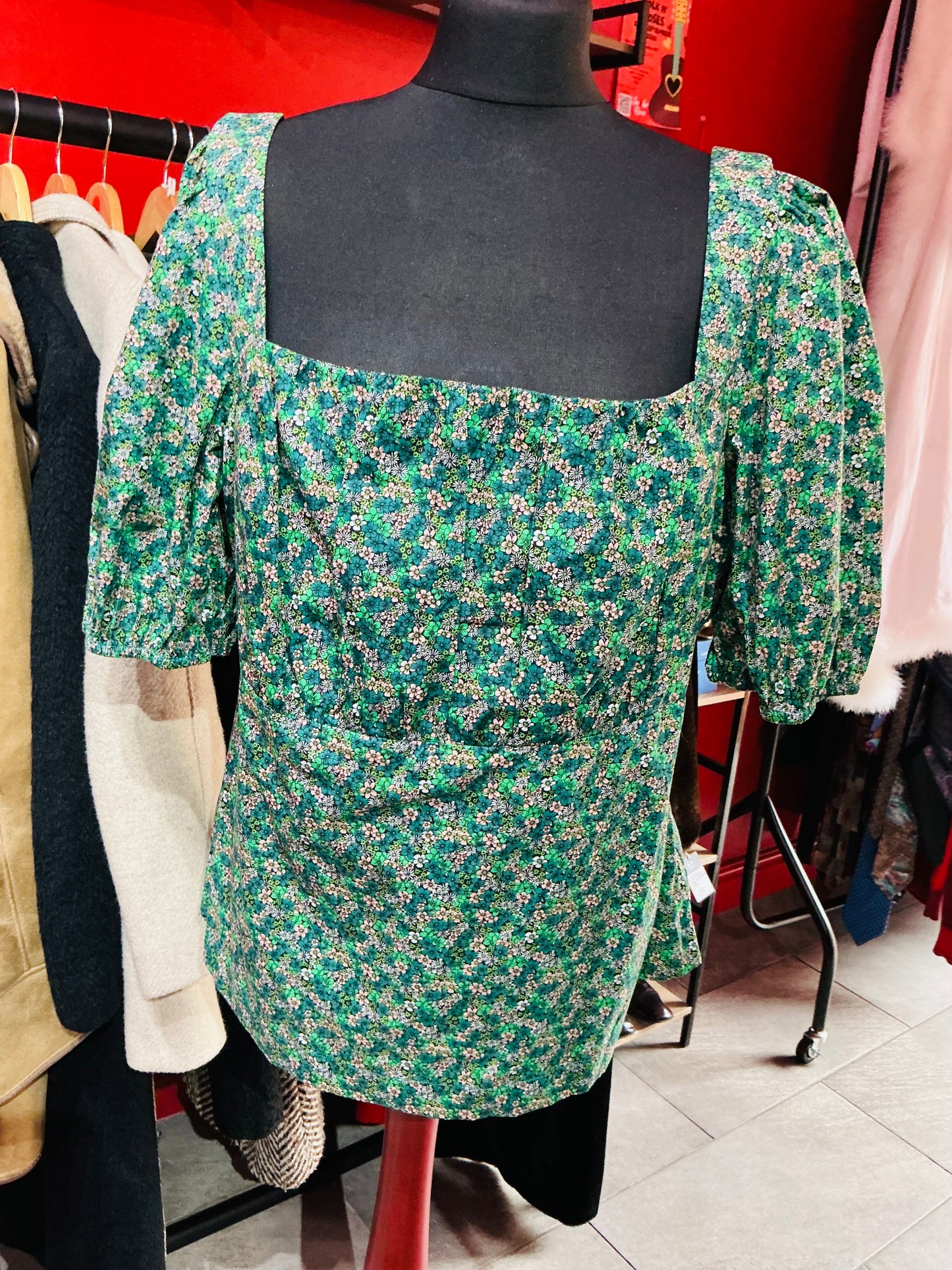 BNWT Oliver Bonas Pretty Floral Top