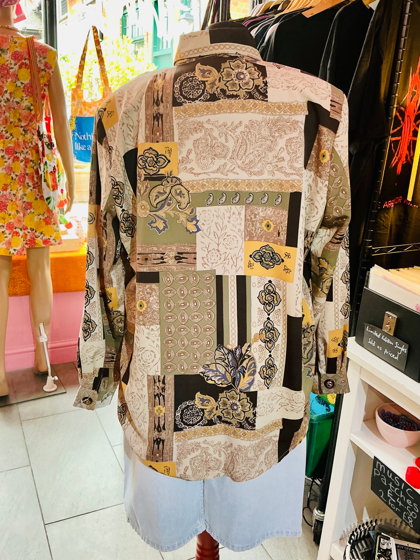 1980s Vintage Mille Millicooni Patterned Shirt