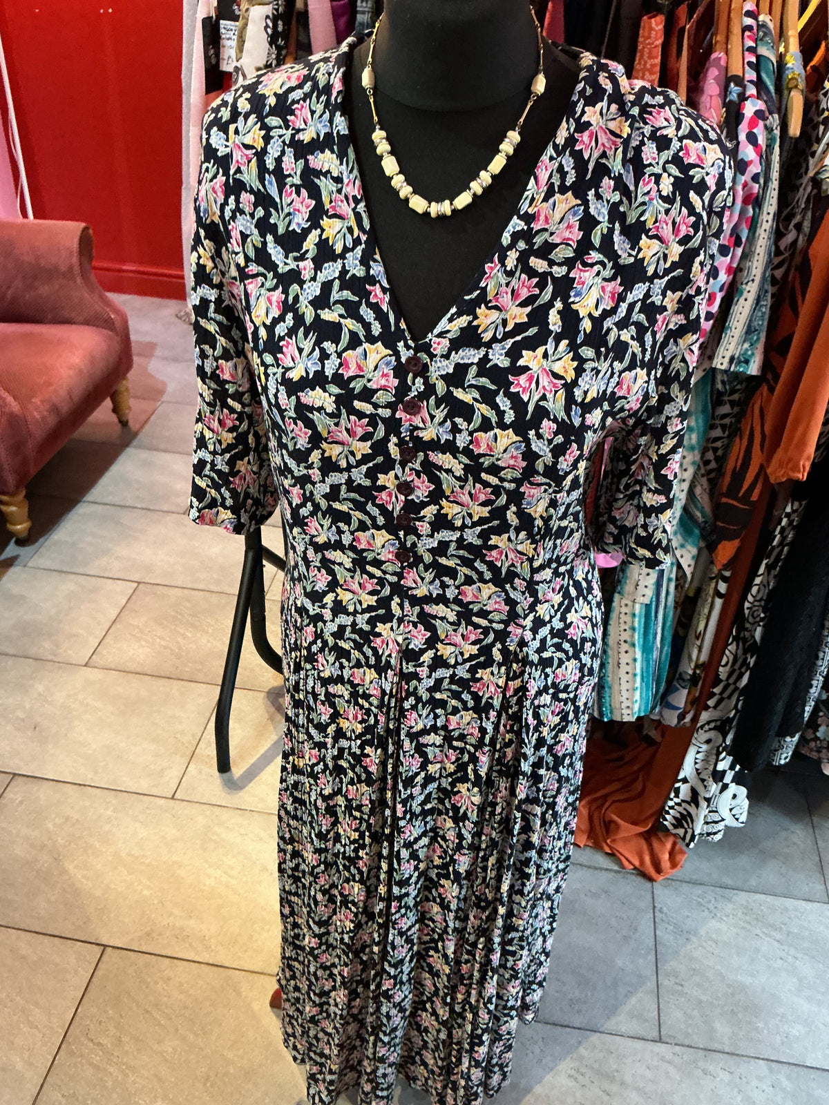 1980s Vintage Floral First Avenue Tea Dress