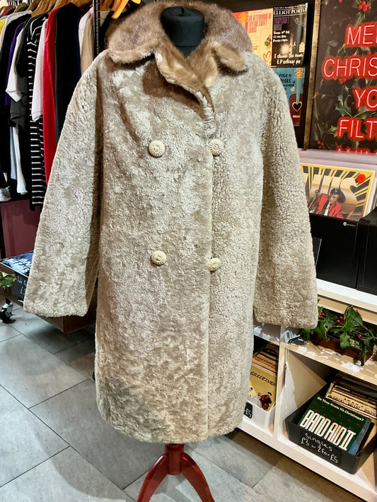 1960s Vintage Cream Teddy Overcoat
